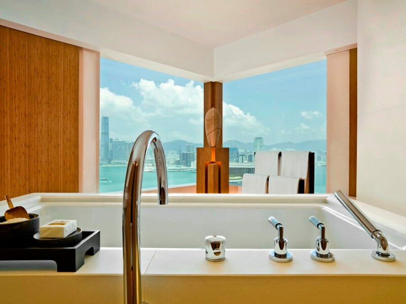 Upper House Hong Kong Suite Bath