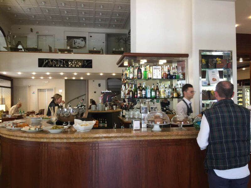 Bergamo Bar Café